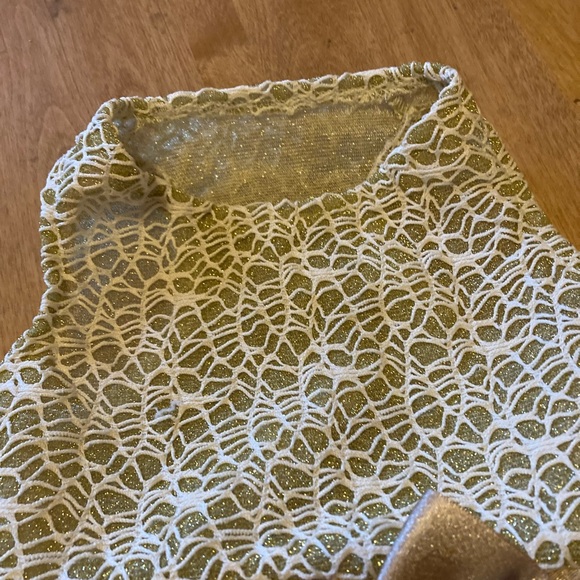 Fitwarm gold fancy dog dress - Picture 3 of 9